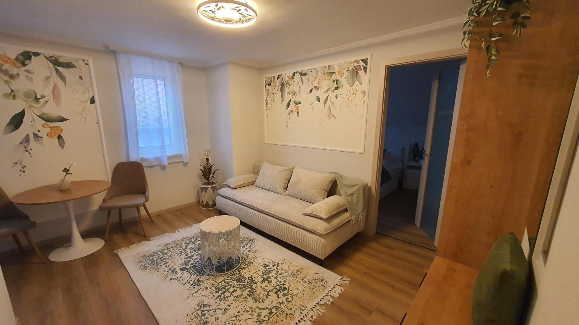 Appartamento Mi Casa Plantas Mosonmagyaróvár Esterno foto